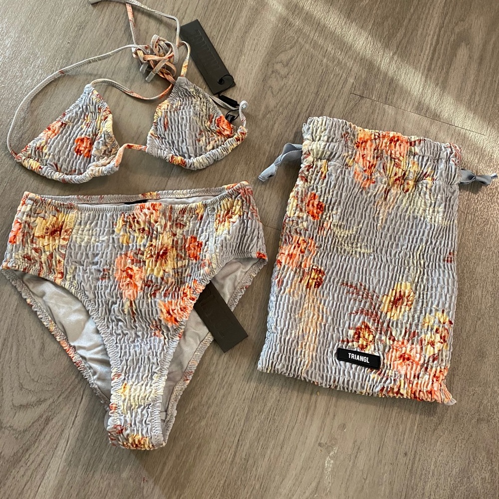 Triangl bikini
